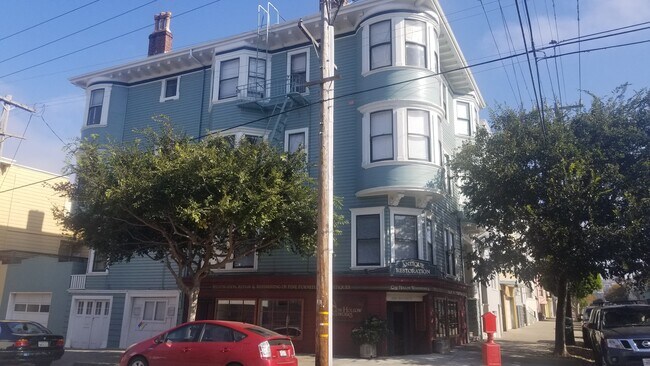 Building Photo - 3100 Steiner St