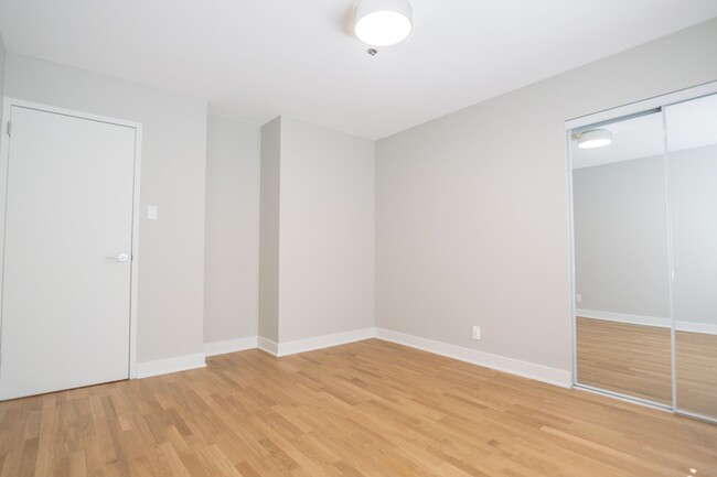 Building Photo - 3455 Rue Aylmer