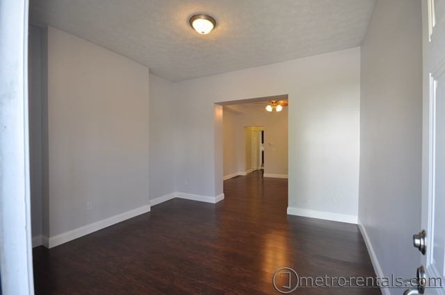 Foto del edificio - Beautiful 3 bedroom 2 bathroom duplex