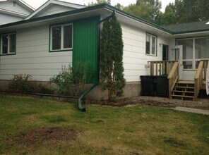 Building Photo - 13 Westhill Crescent
