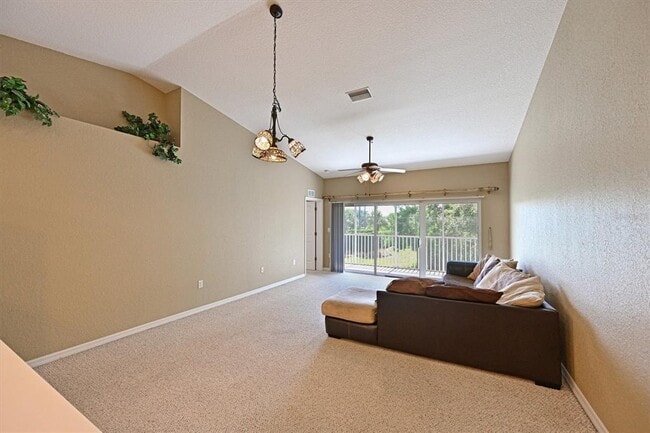 Building Photo - 6335 Bay Cedar Ln