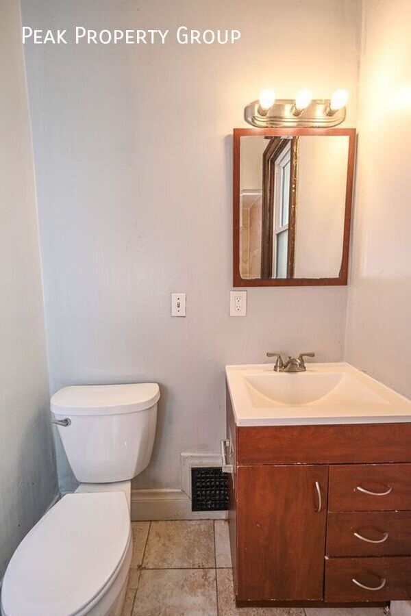 Foto del edificio - 2125 W Clifton Ave