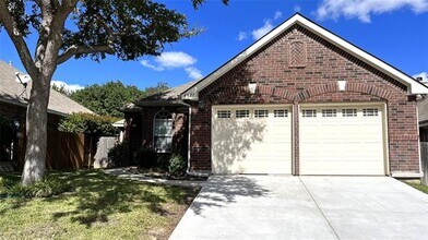 Building Photo - 4621 Tanque Dr