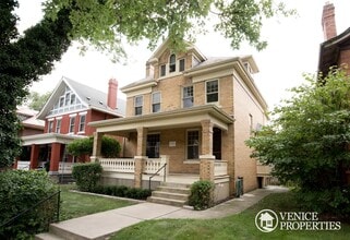 Building Photo - 55 E Oakland Ave