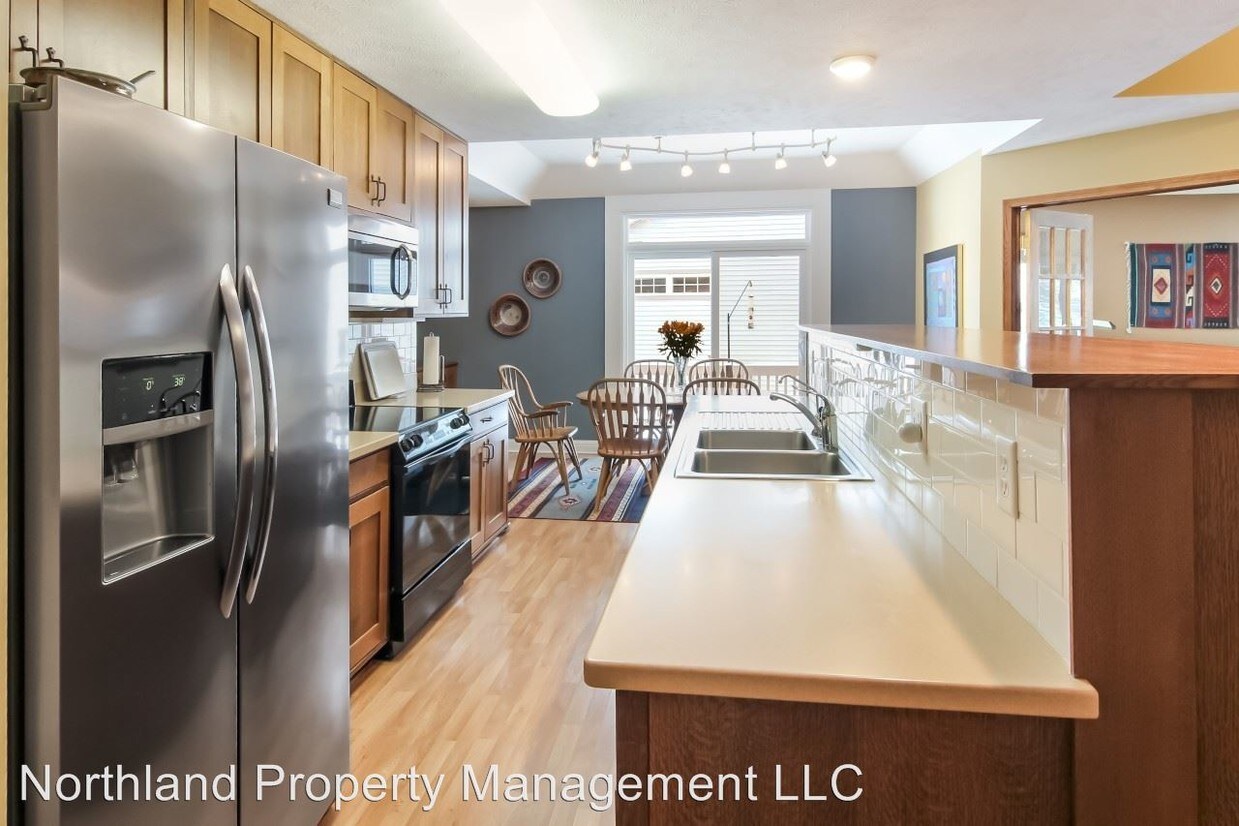 Foto principal - 12047 S Elk Run Dr