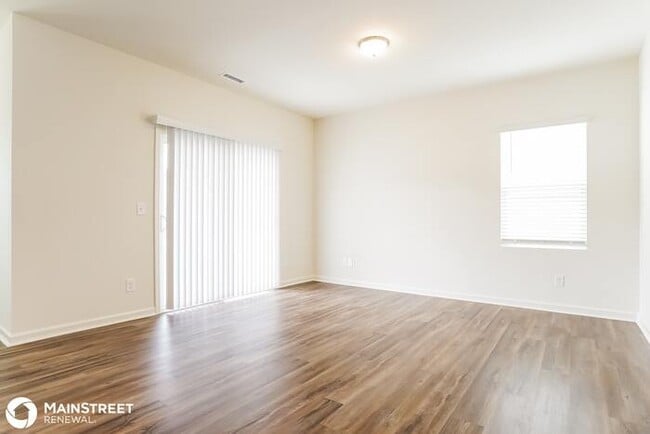 Building Photo - 144 Ogden Pond Pl, Zebulon, NC 27597