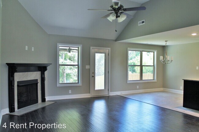 Building Photo - 4 br, 2 bath House - 257 Azalea Drive
