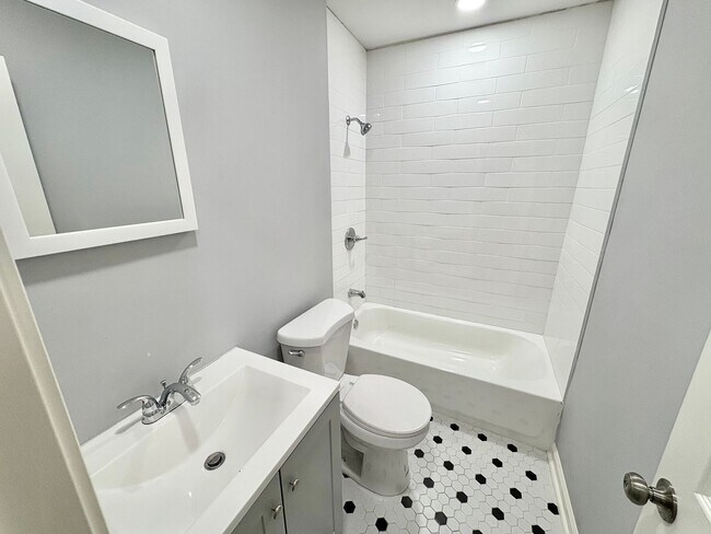 Foto del edificio - Anika Homes 4 Bedroom