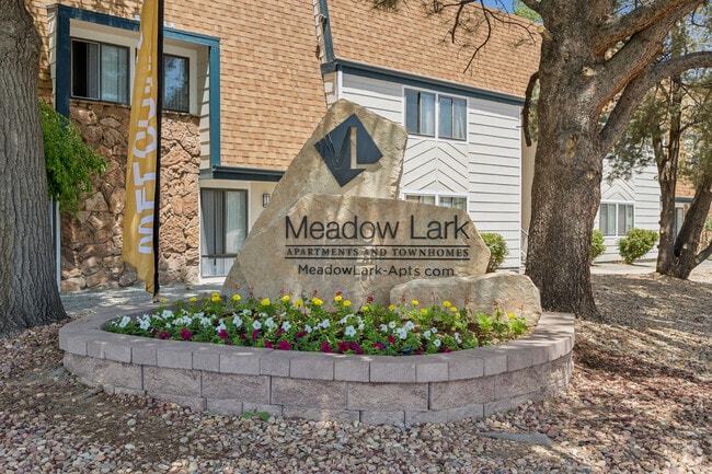 Señalización - Meadow Lark Apartments