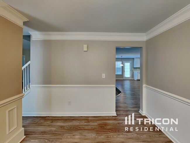 Foto del edificio - 303 Glennallen Rd