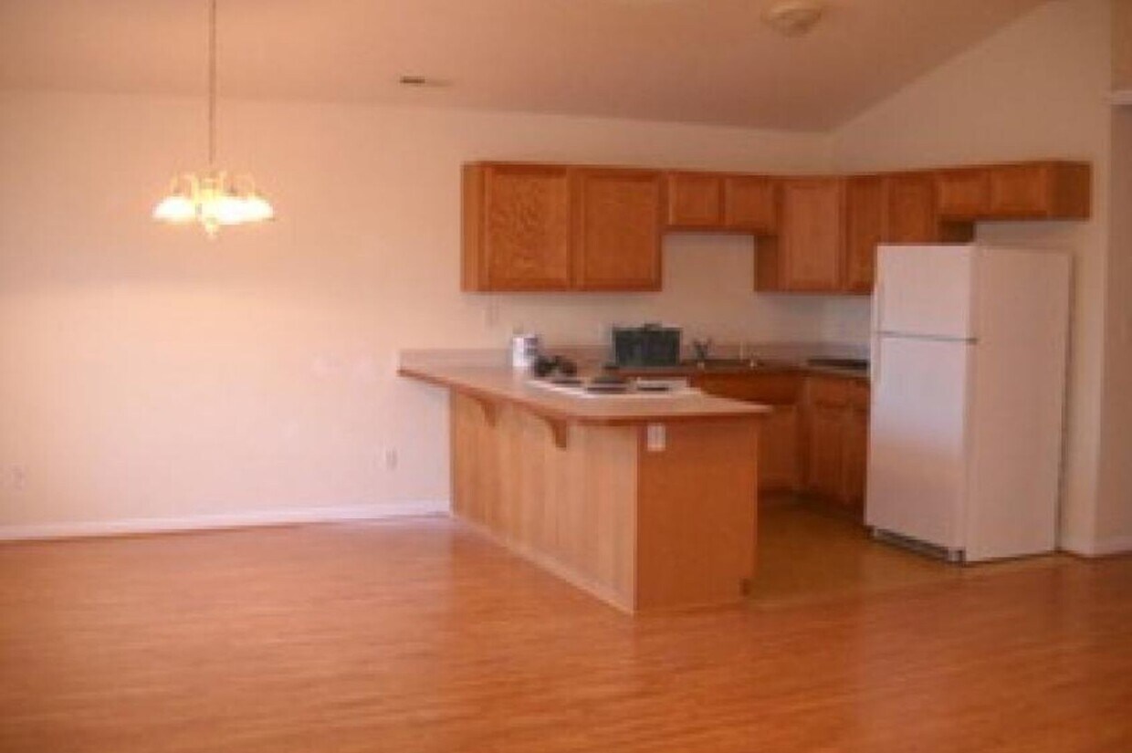 Foto del edificio - 2609 Old Forest Rd