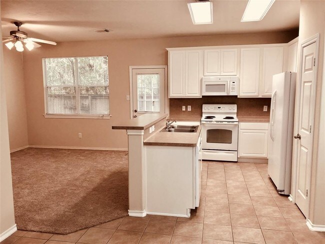 Building Photo - 231 N Burberry Park Cir