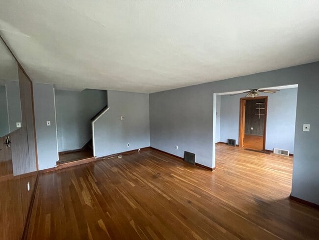 Foto del edificio - COMING SOON! This is a Lease-to-Own – Not ...
