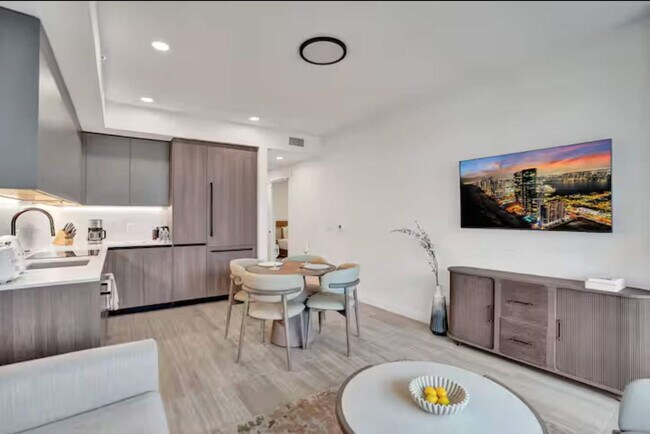 Foto del edificio - 580 72nd St