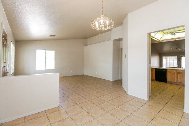 Foto del edificio - 6364 W Villa Rita Dr