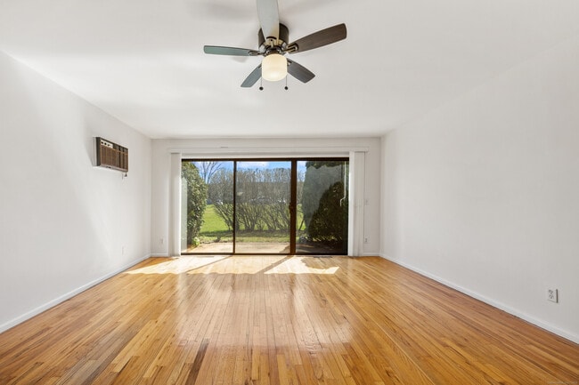 Building Photo - 109 Florence Rd