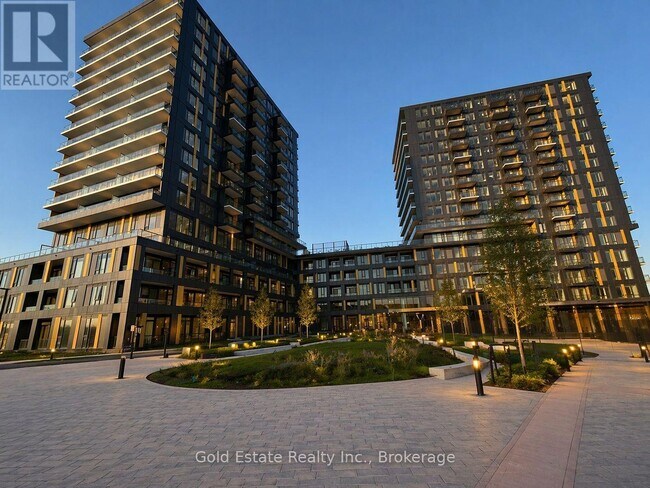 Photo du bâtiment - 4878 Powers Cmn