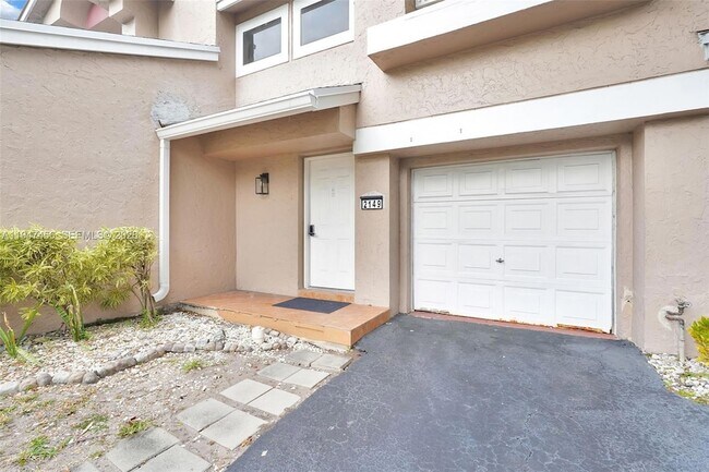 Photo - 2149 Discovery Cir W Townhome