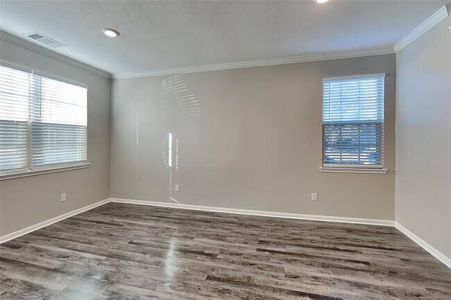 Foto del edificio - 20750 Pine Rain Ct