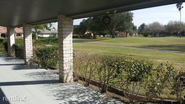 Building Photo - 3 br, 2.5 bath House - 1816 Palm Valley Dr W