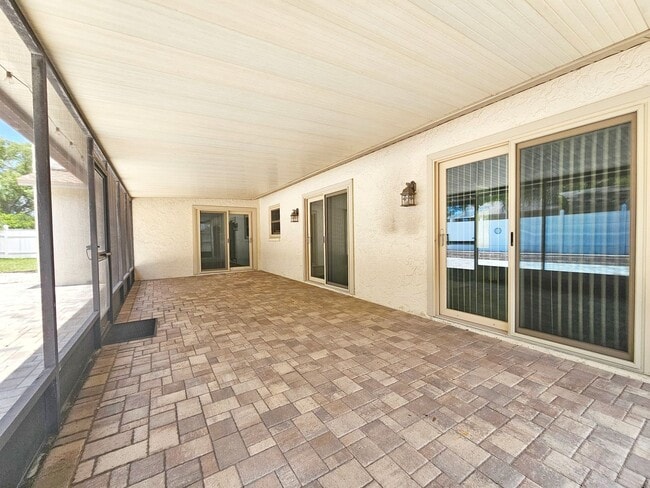 Building Photo - 3101 Egret Terrace