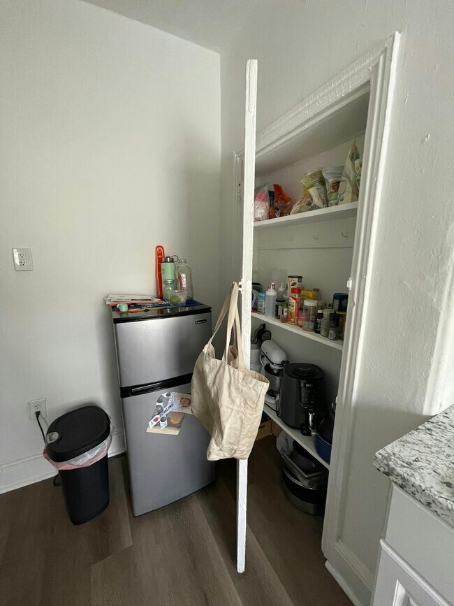 Foto del edificio - 1219 N 29th St