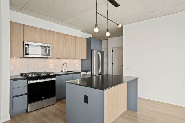 Photo - 238 W Polk St Apartment