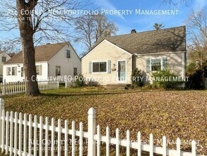 Building Photo - 3393 Homecroft Dr
