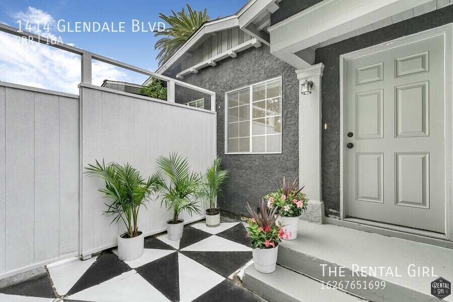 Primary Photo - 1414 Glendale Blvd