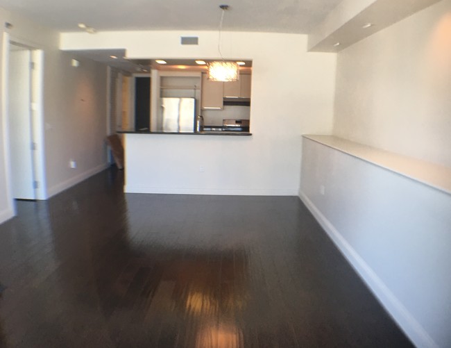 Dinning Room & Kitchen - 219 Brannan St