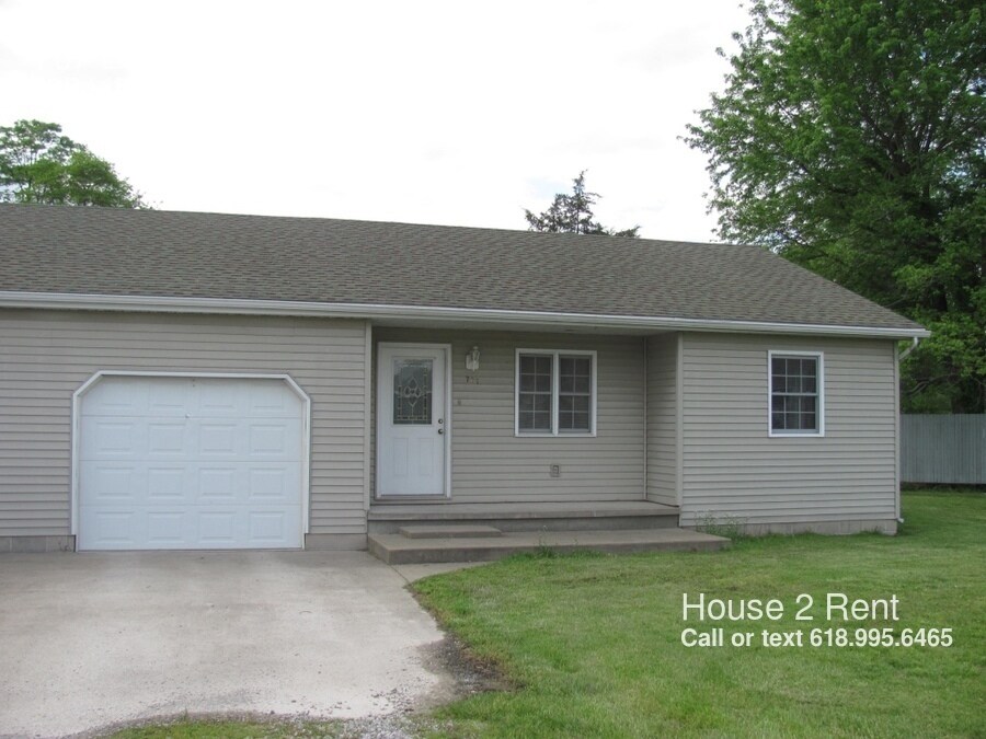 Primary Photo - 707 Laura Ln
