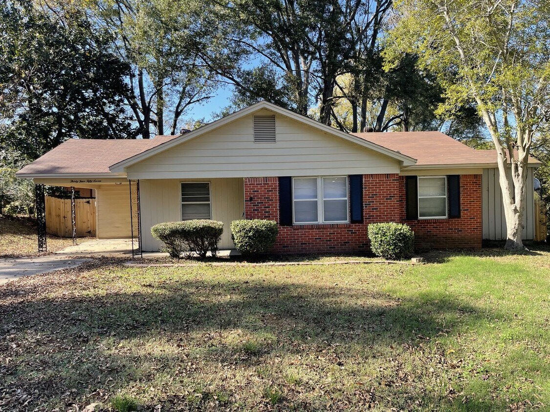 Primary Photo - 3457 Obion Dr