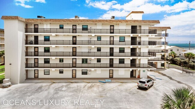 Foto del edificio - 2 br, 2 bath House - 2290 Ocean Shore Blvd...