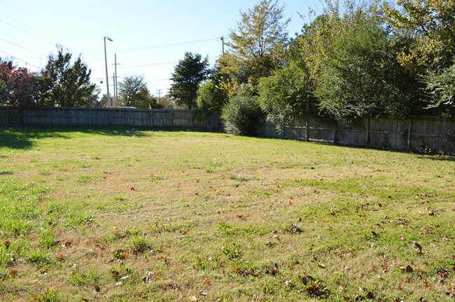 Building Photo - 4149 Meadow Creek Rd