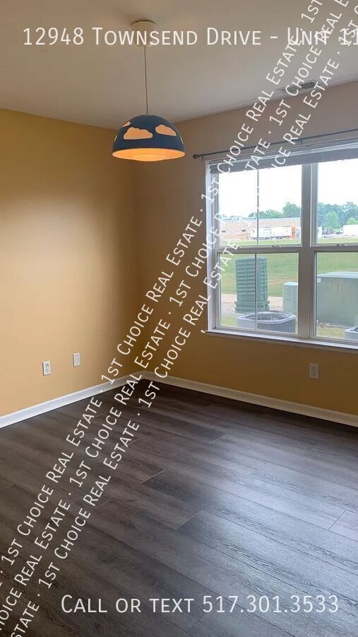 Foto del edificio - 12948 Townsend Dr