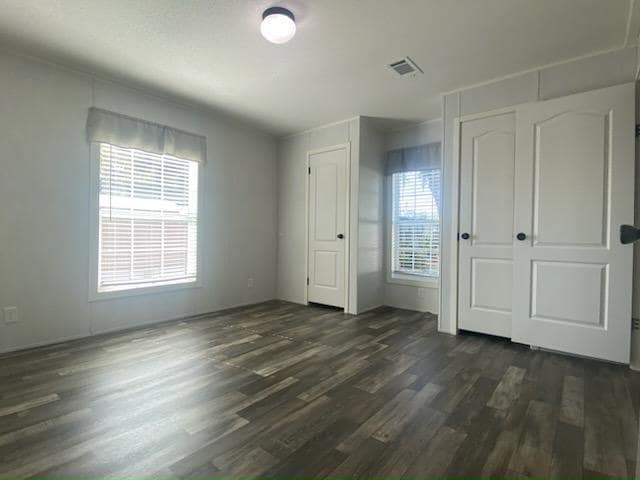 Building Photo - 1556 Tropic Isle Dr
