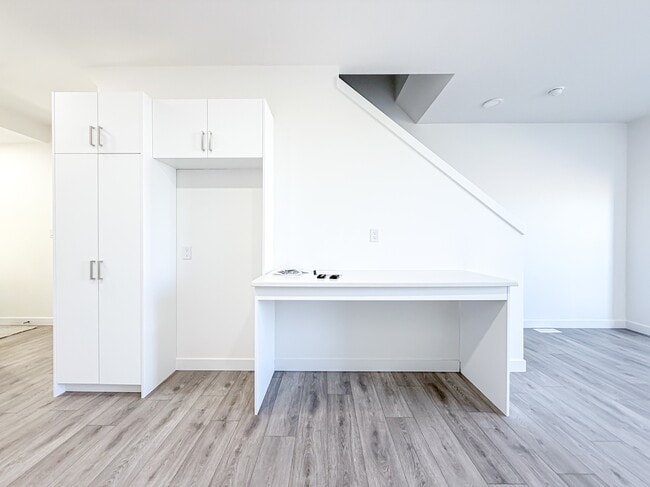 Building Photo - 7110 Keswick Dr SW
