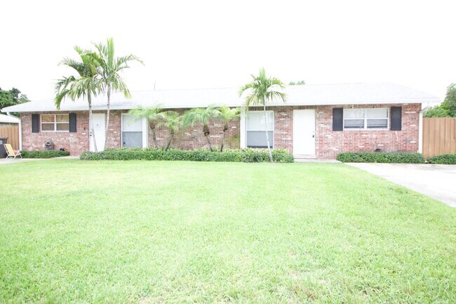 Foto del edificio - 9203 Silverthorne Dr