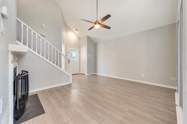 Foto del edificio - 18107 Whispering Gables Ln