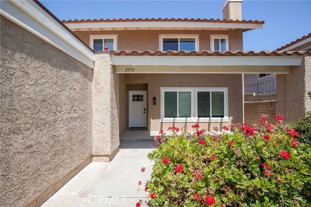 Foto del edificio - 2933 Oakwood Ln