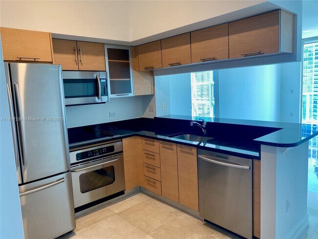 Photo - 31 SE 5th St House