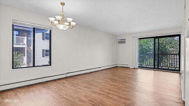 Building Photo - 133 N Gregory St