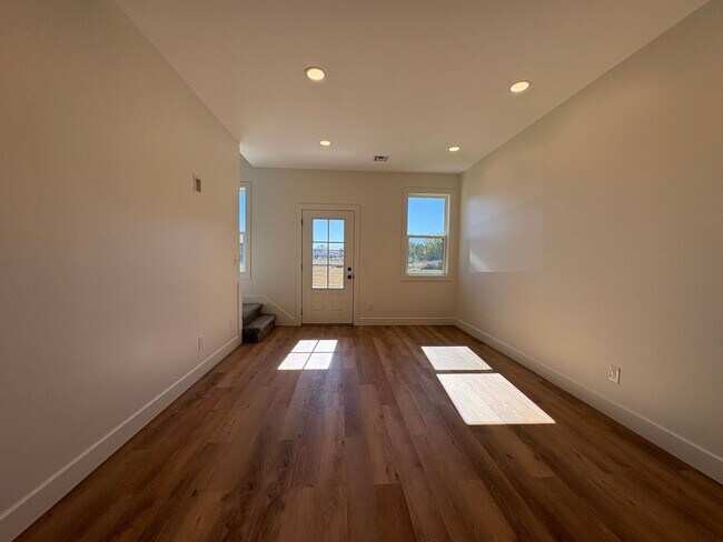 Foto del edificio - New Build- 3 bedroom, 2.5 bathroom home fo...