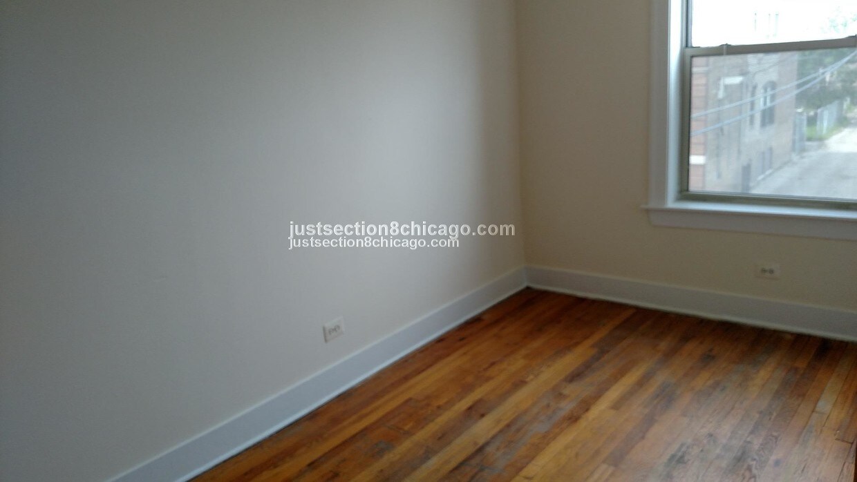 Foto del edificio - 6202 S Champlain Ave