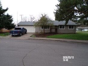 Building Photo - 2232 NW 14th St