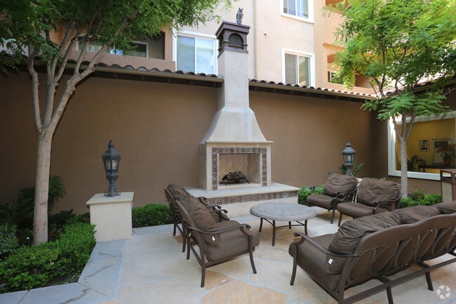 Courtyard - Cantabria Senior Apartments