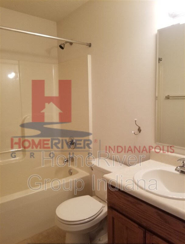 Foto del edificio - 3613 Centerstone Pkwy