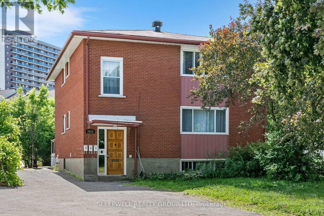 Primary Photo - 2628-2628 Don St