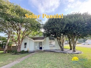 Building Photo - 1173 Bay Ct