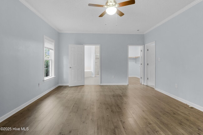 Building Photo - 907 Port Royal Ct